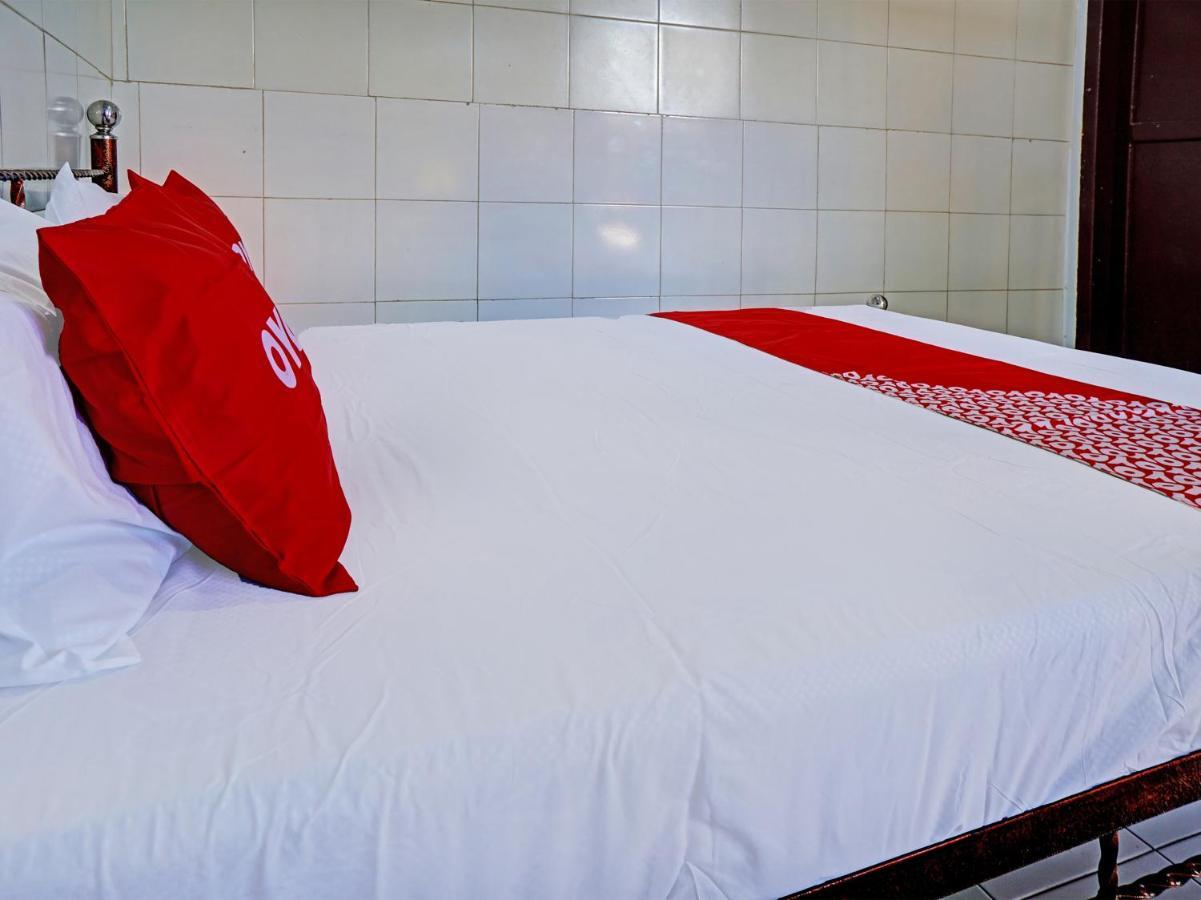 Oyo 92869 Hotel Nusantara Banyuwangi  Luaran gambar